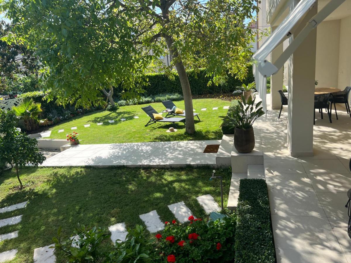 NEW! Luxury Garden apartment Pakoštane Exterior foto